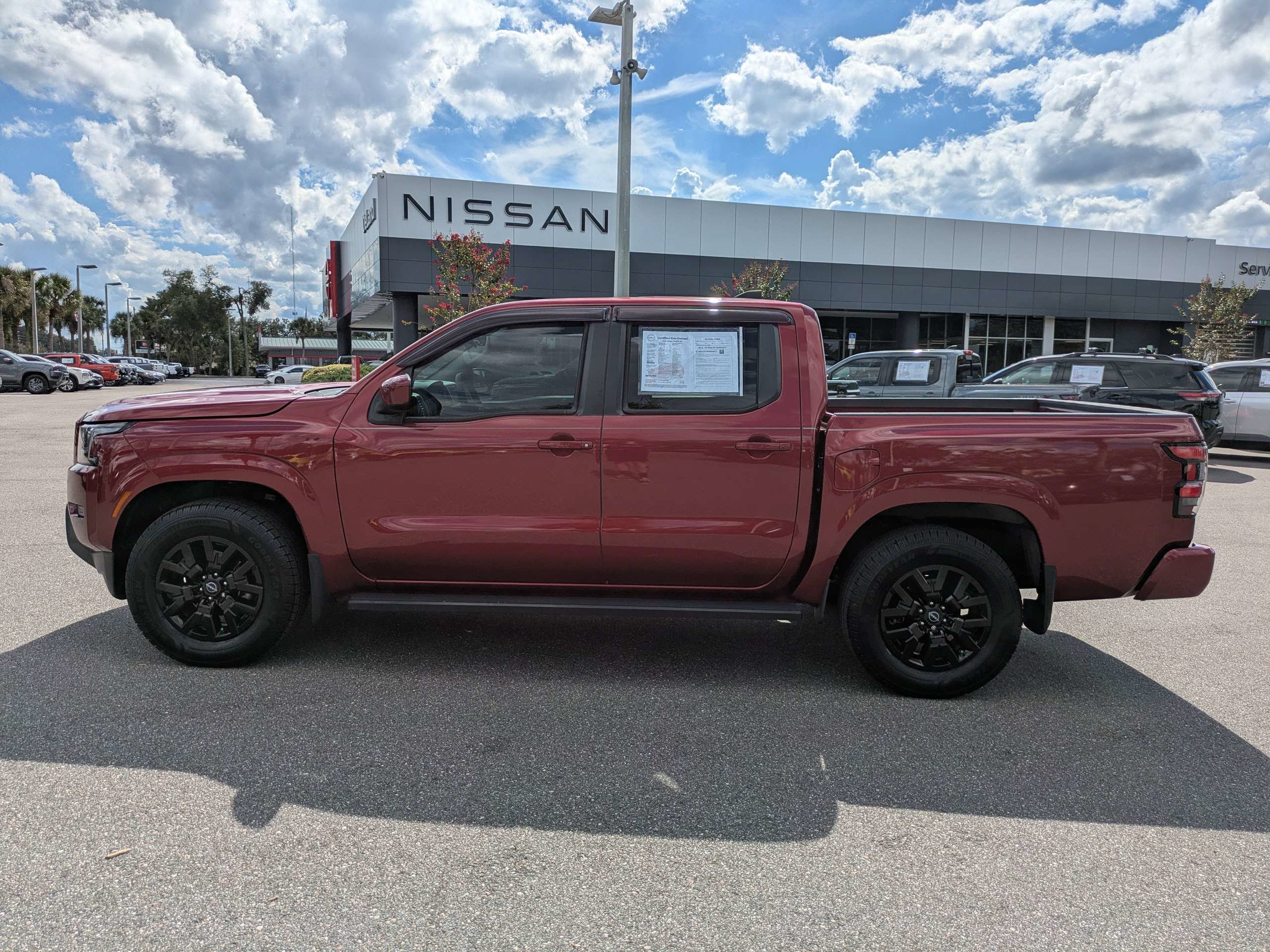 Certified 2023 Nissan Frontier SV w/ Technology Package RWD image 6