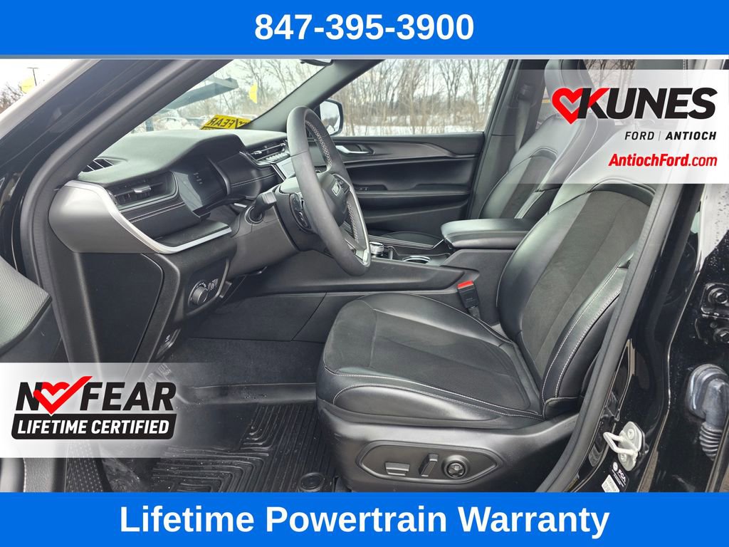 Used 2024 Jeep Grand Cherokee L Altitude image 20