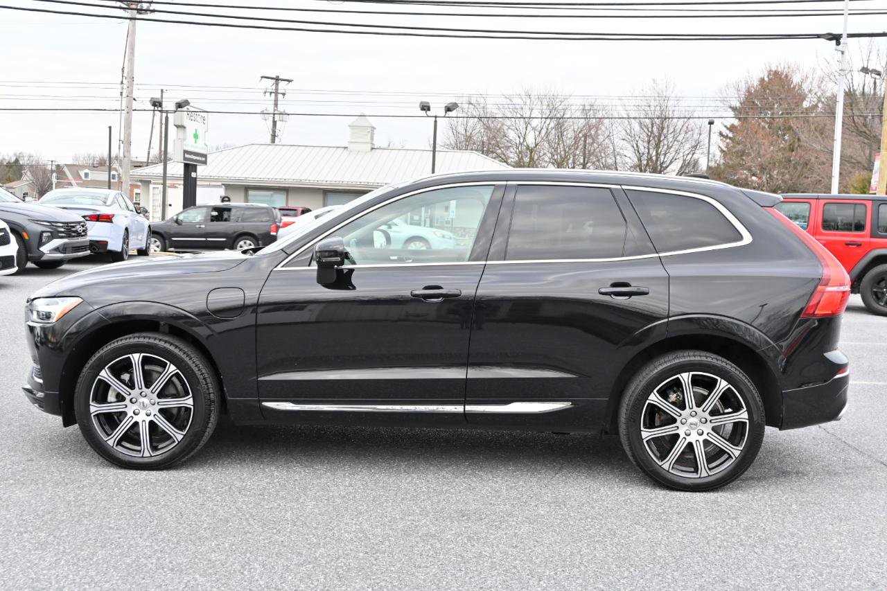Used 2021 Volvo XC60 T8 Inscription Expression image 9