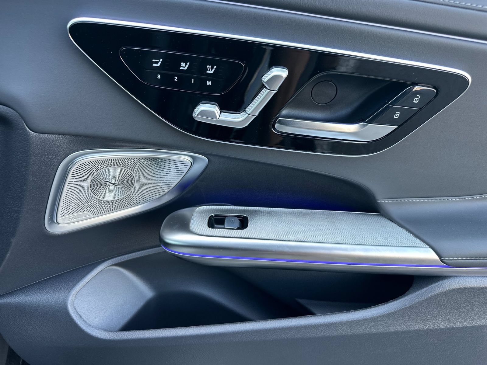 New 2027 Mercedes-Benz CLE 53 AMG 4MATIC Cabriolet image 18