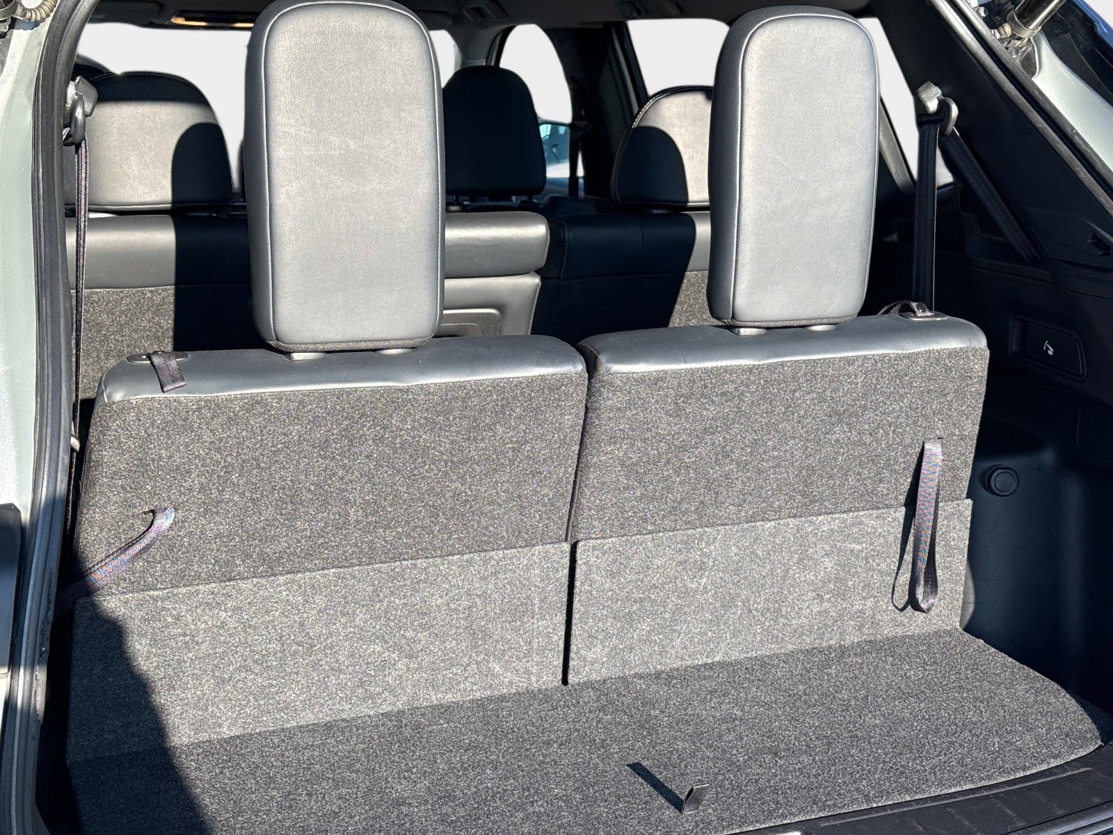 Used 2024 Mitsubishi Outlander SE image 13