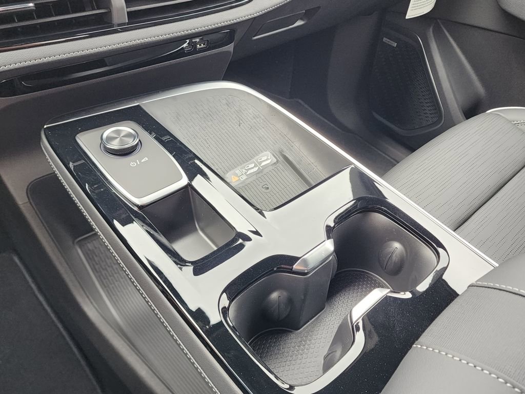 New 2026 Buick Enclave Sport Touring w/ Super Cruise Package image 32