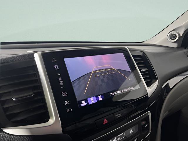 Used 2018 Honda Pilot Touring image 28