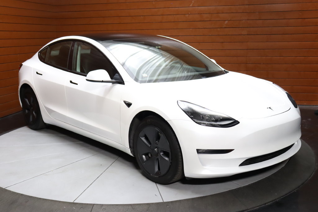 Used 2023 Tesla Model 3 Standard Range RWD image 11