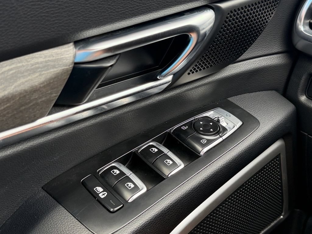 Used 2022 Kia Telluride EX FWD image 21