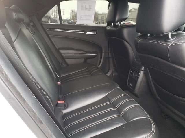 Used 2019 Chrysler 300 S image 15