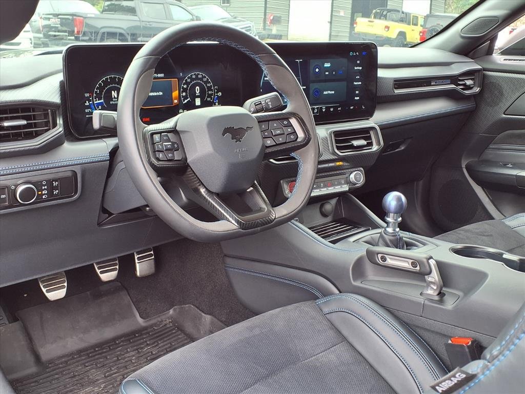 Used 2024 Ford Mustang Dark Horse image 18