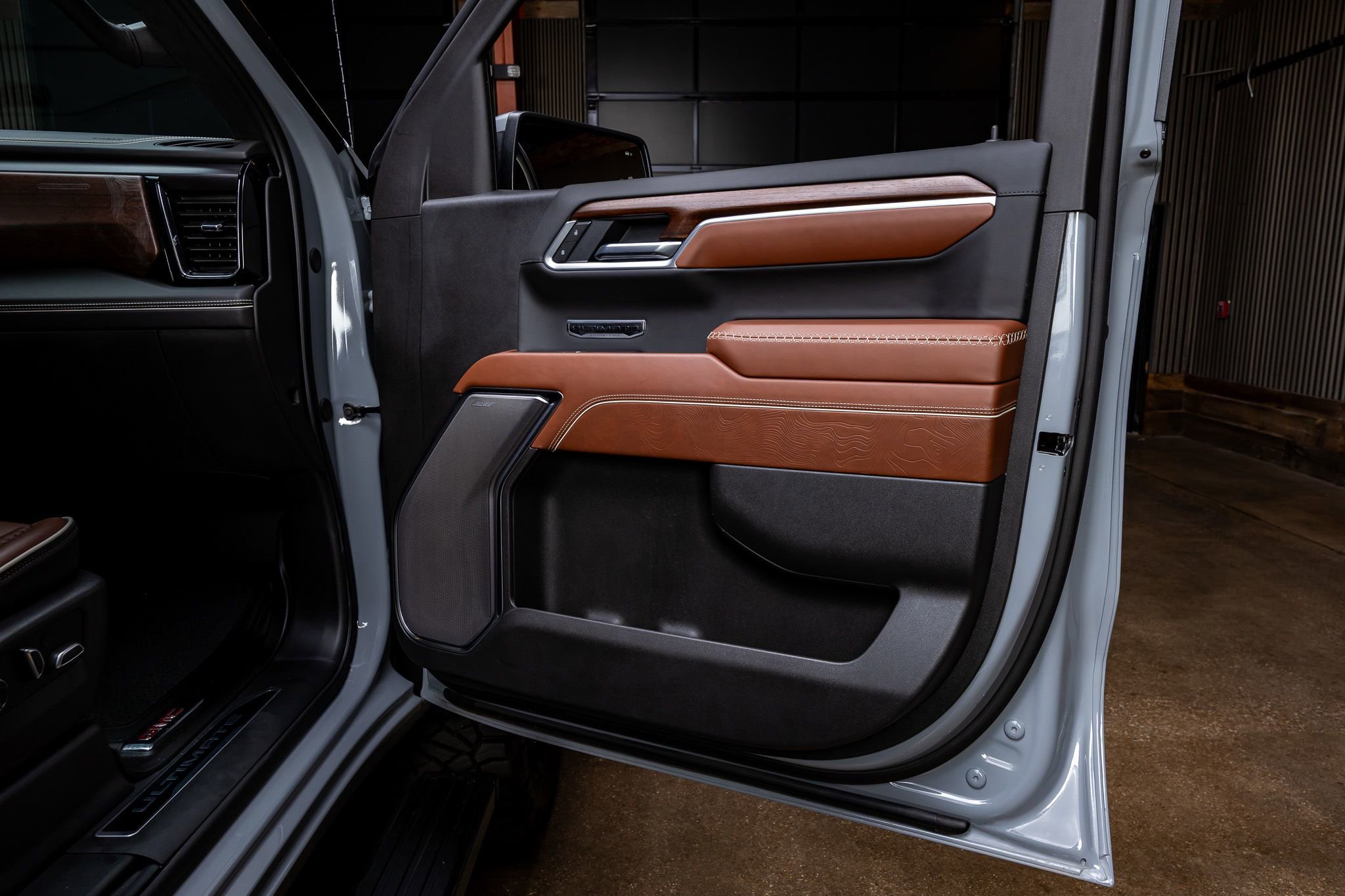 Used 2025 GMC Sierra 1500 Denali Ultimate image 37