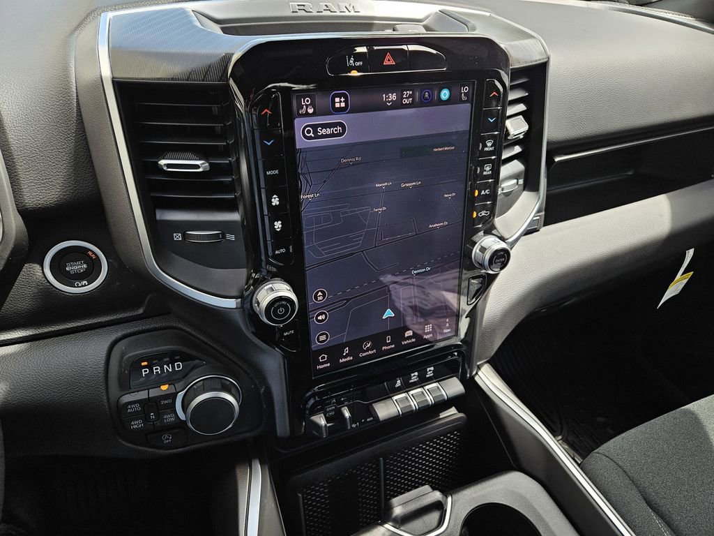 New 2026 RAM 1500 4x4 Crew Cab image 16