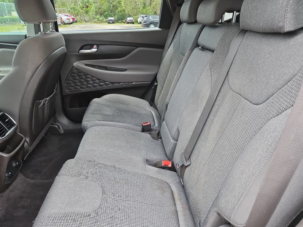 Used 2019 Hyundai Santa Fe SE FWD image 11