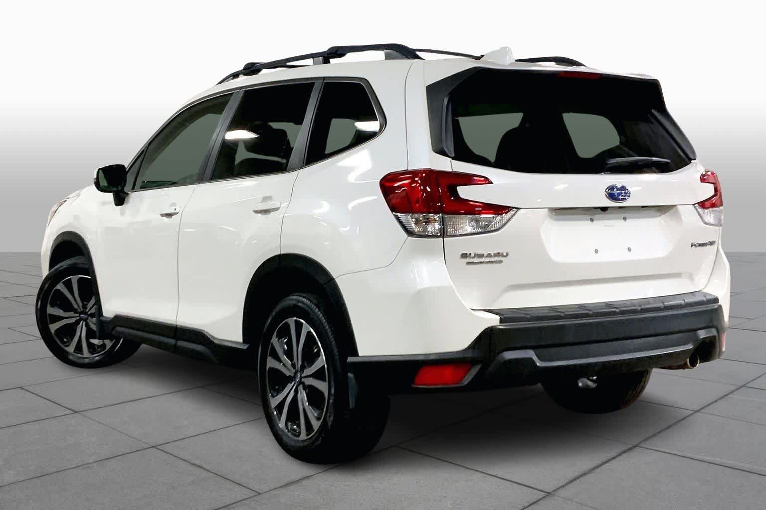 Used 2019 Subaru Forester Limited AWD/4WD image 11