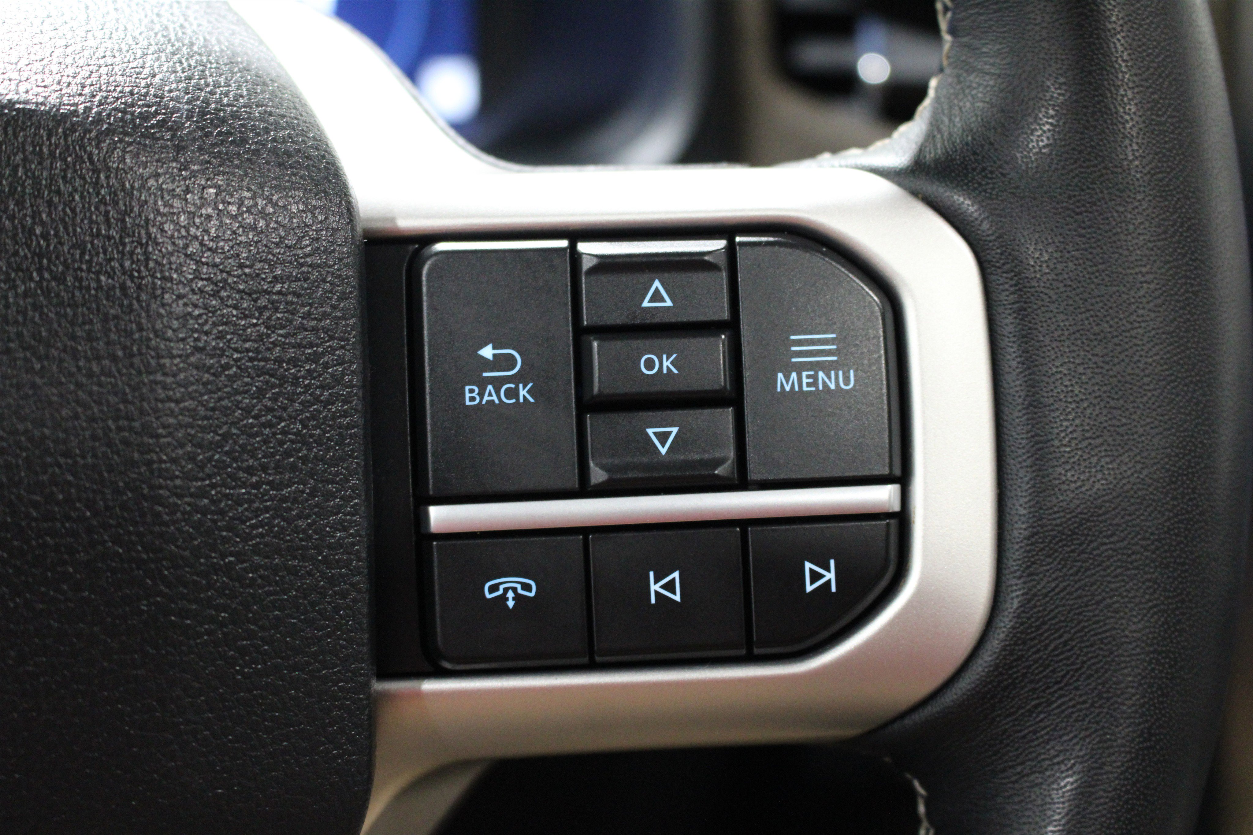 Used 2024 Ford Expedition Limited image 13