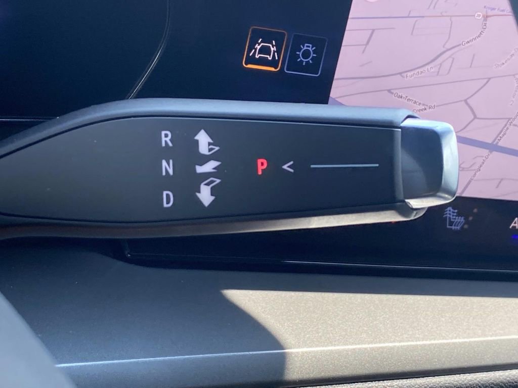 New 2026 Chevrolet Traverse LT w/ LPO, Floor Liner Package image 25