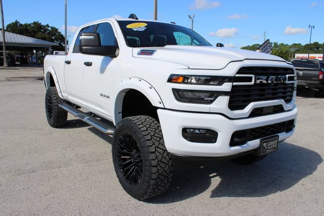 Used 2026 RAM 2500 Big Horn AWD/4WD image 15