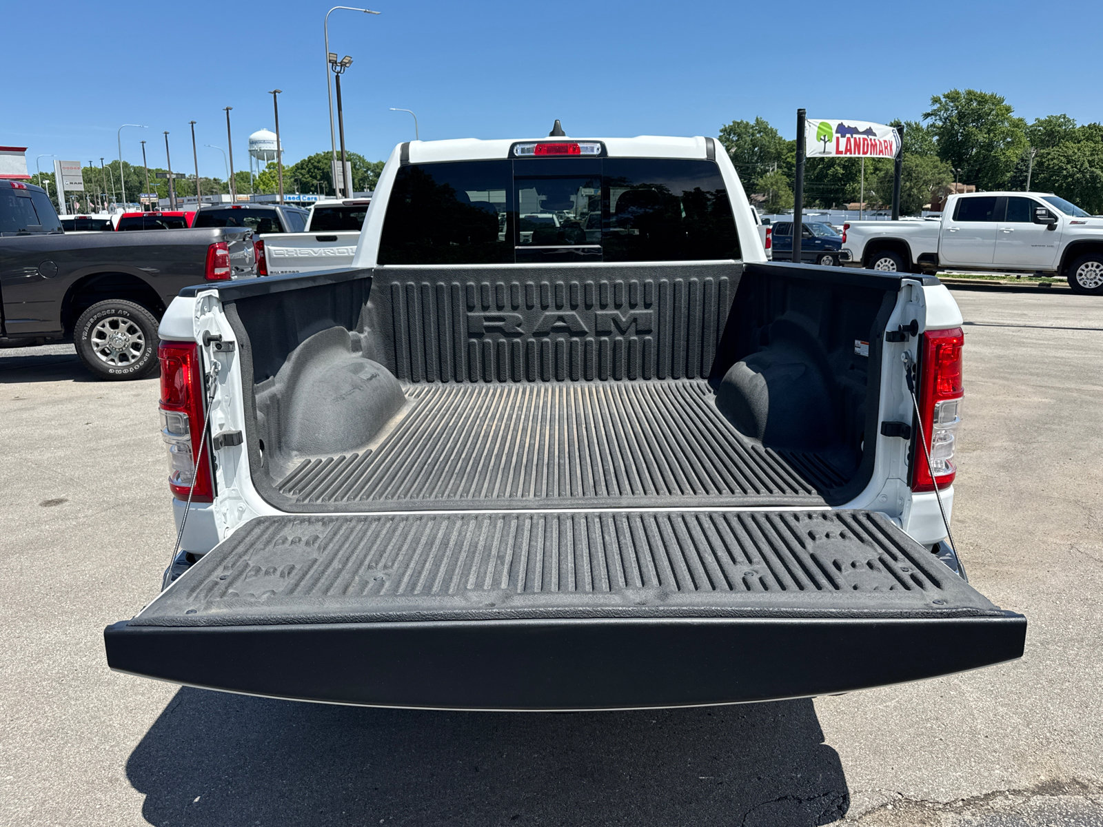 Used 2023 RAM 1500 Big Horn AWD/4WD image 20