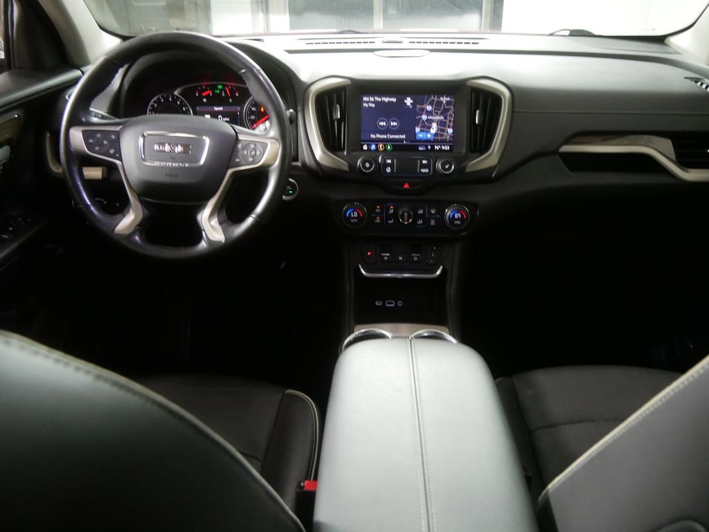 Used 2020 GMC Terrain Denali w/ Denali Premium Package AWD/4WD image 20