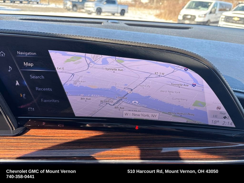 Used 2023 Cadillac Escalade Premium Luxury image 29