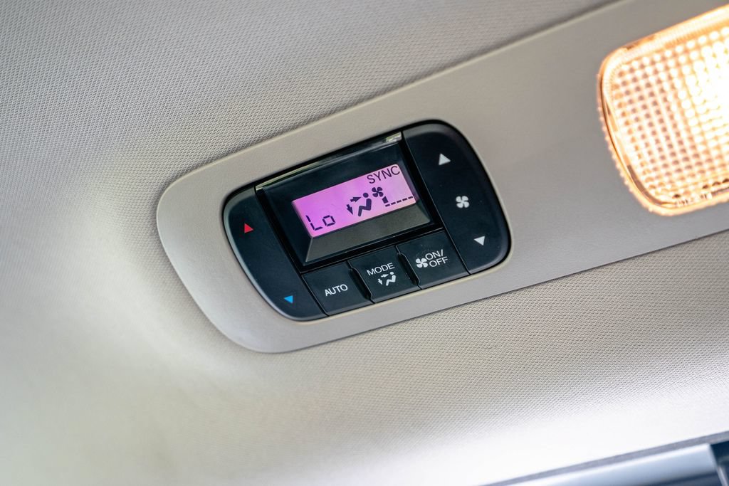 Used 2025 Honda Odyssey EX-L image 37