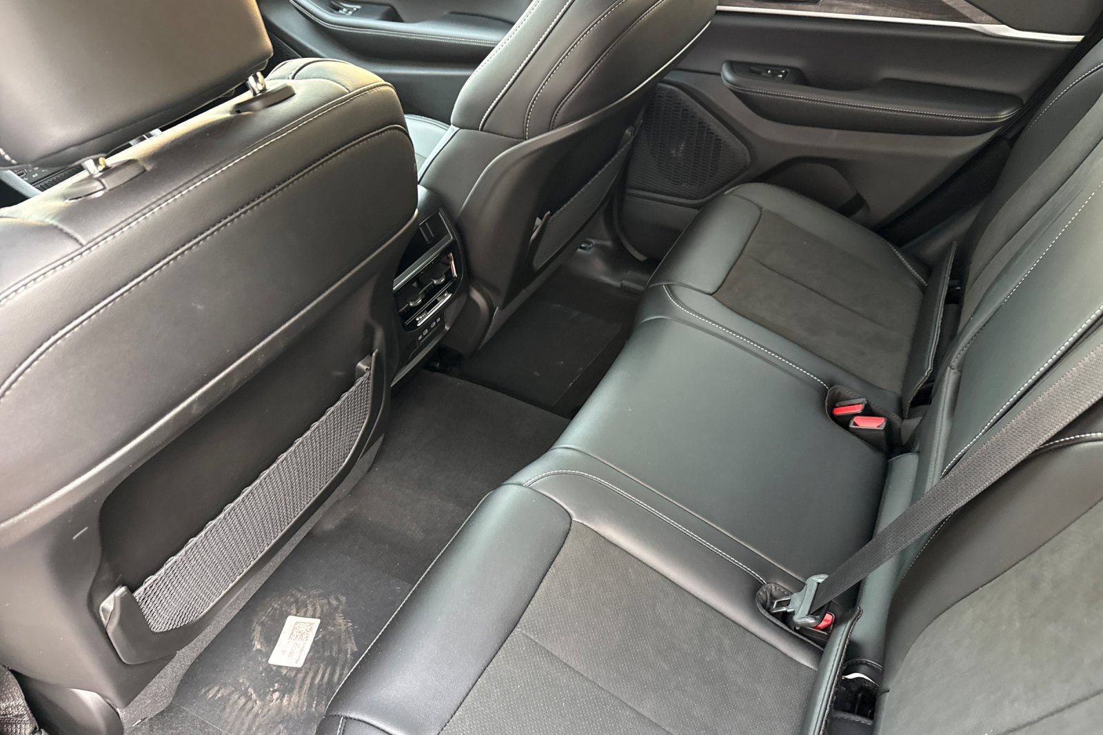 New 2026 Jeep Grand Cherokee Altitude AWD/4WD image 13