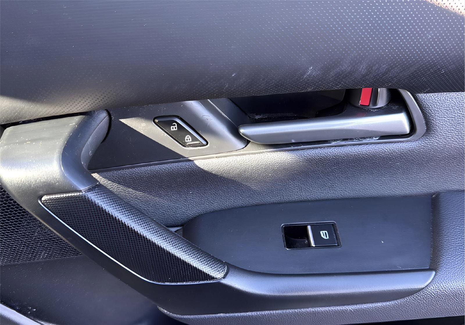 Used 2024 MAZDA CX-50 AWD 2.5 S w/ Preferred Package image 16