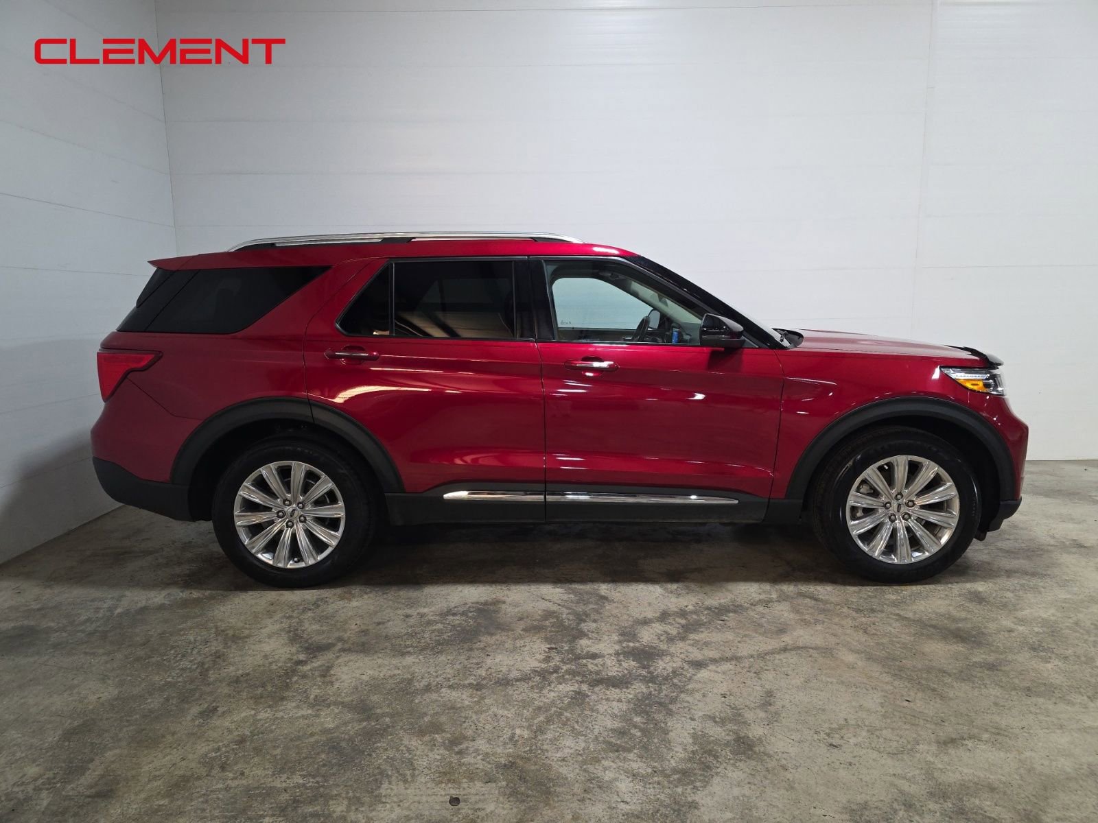 Used 2021 Ford Explorer Limited w/ Equipment Group 301A image 4