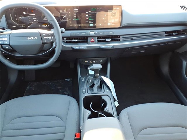 New 2025 Kia K4 EX image 5