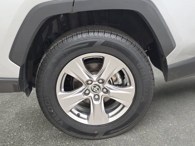 Certified 2024 Toyota RAV4 XLE FWD image 29