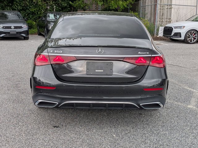 Used 2024 Mercedes-Benz E 350 4MATIC Sedan image 6