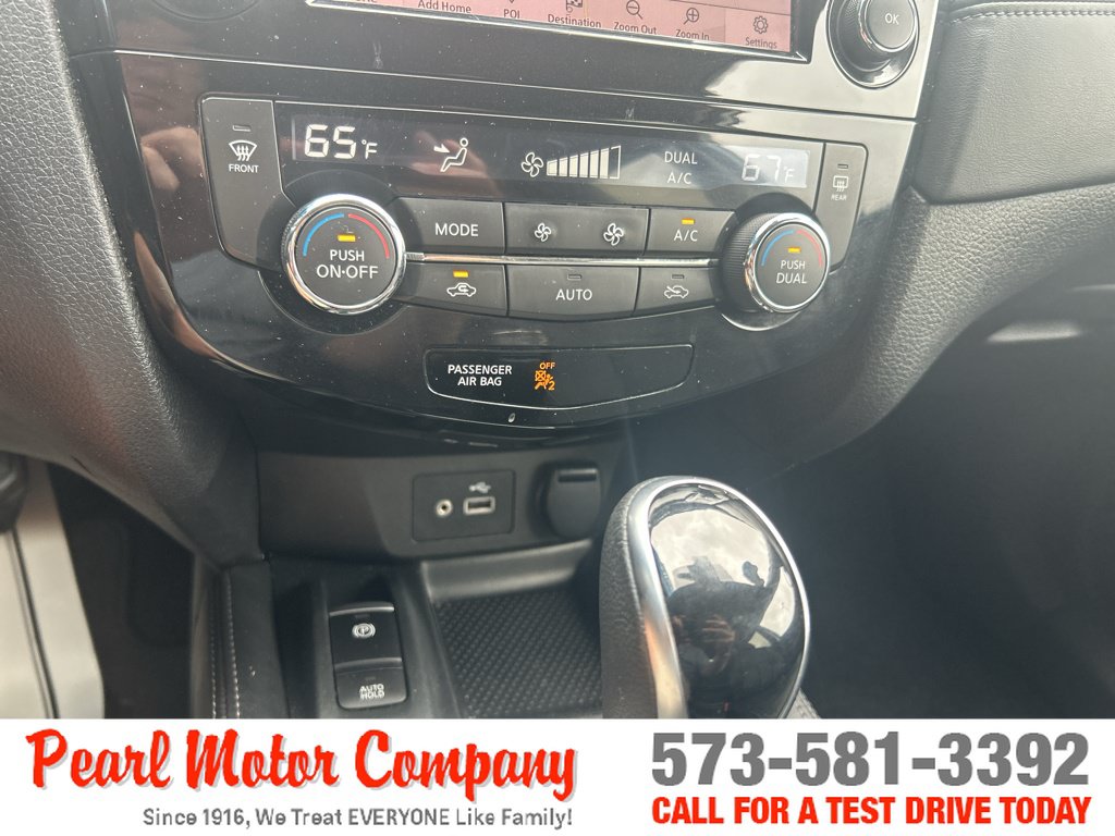 Used 2020 Nissan Rogue SL AWD/4WD image 18