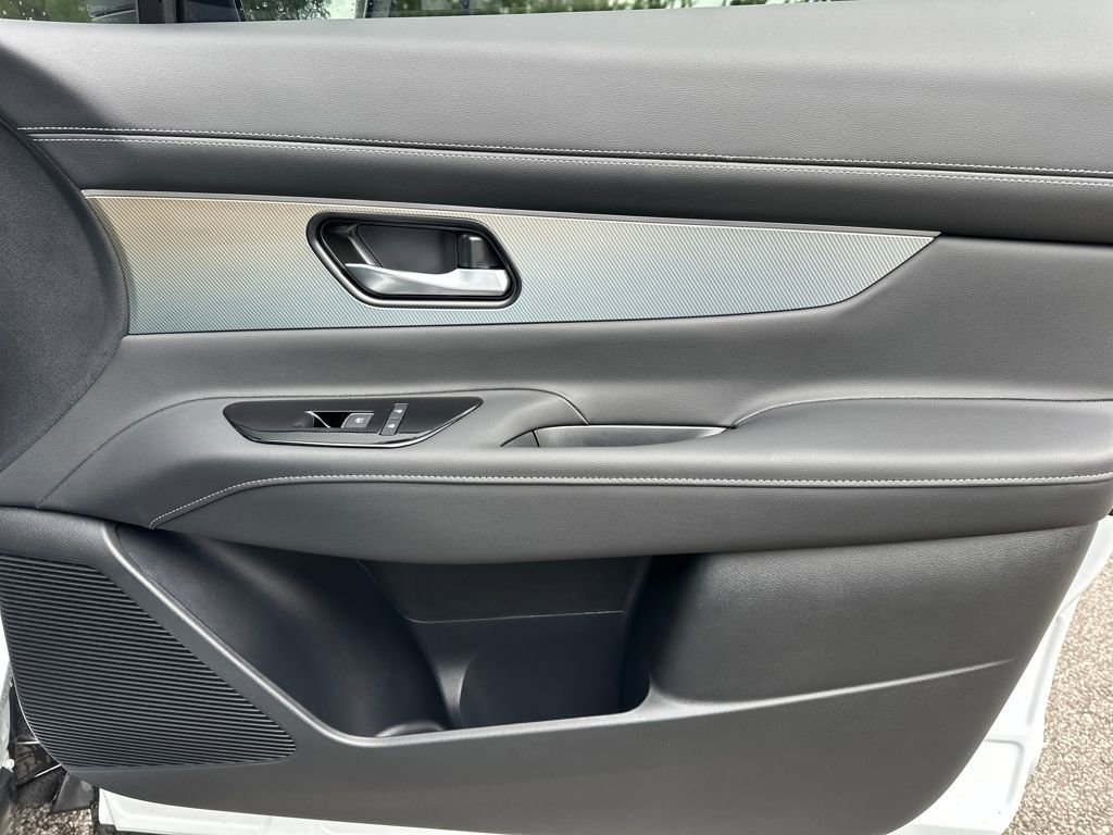 Used 2025 Nissan Murano SL w/ Cargo Package image 37