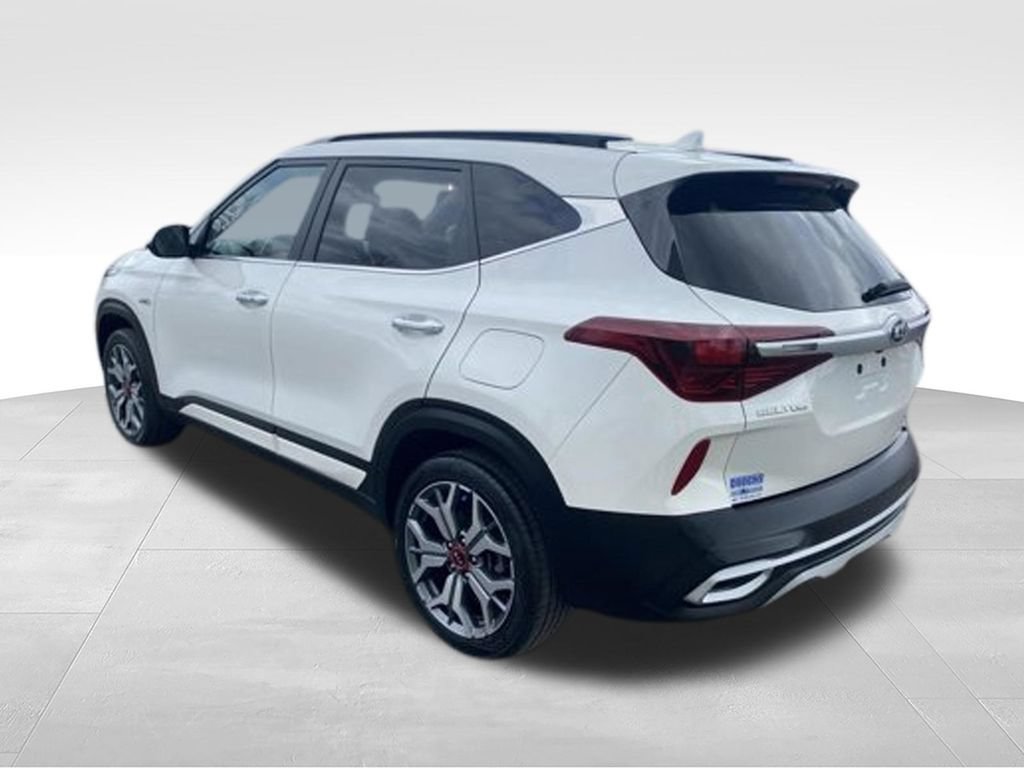 Used 2021 Kia Seltos SX w/ SX Sunroof Package AWD/4WD image 6