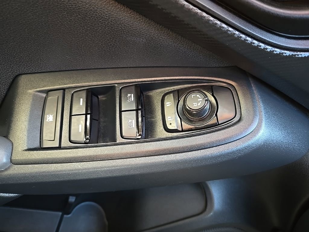 Used 2024 Subaru Crosstrek 2.0i Premium image 20