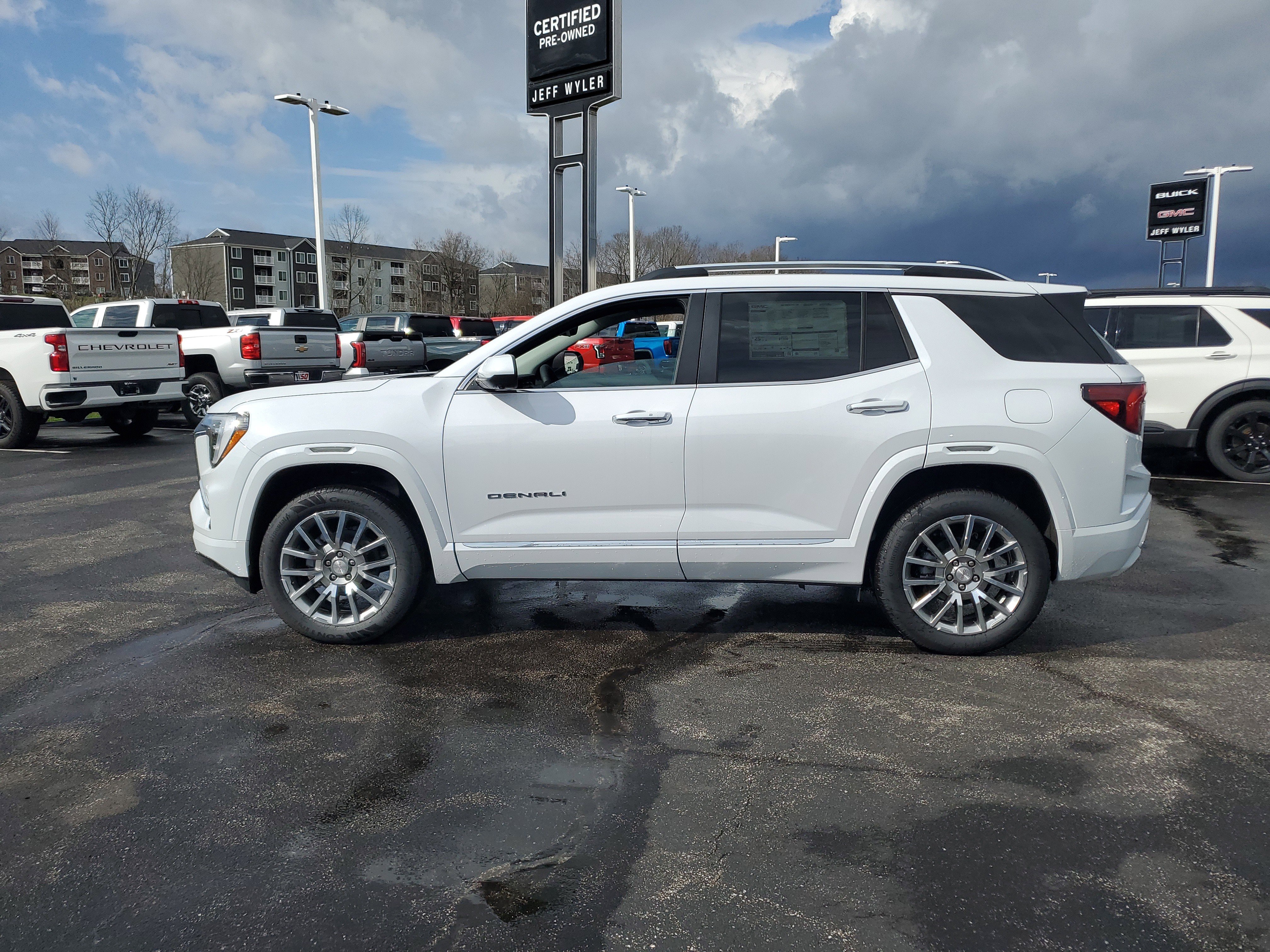 New 2026 GMC Terrain Denali image 8