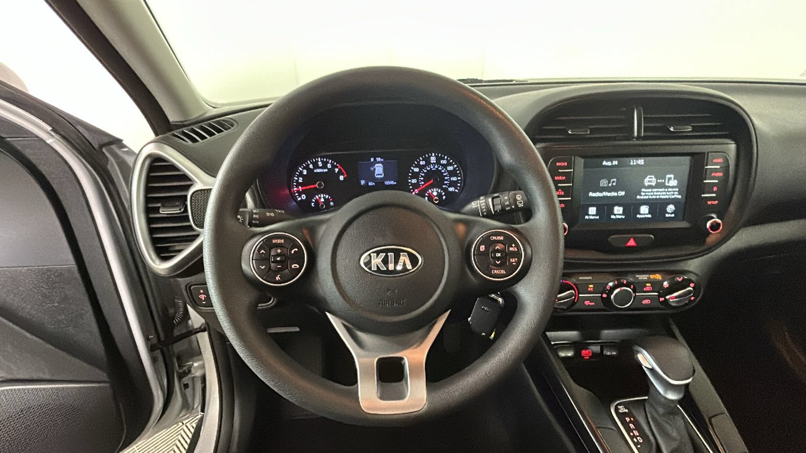 Used 2021 Kia Soul S FWD image 16