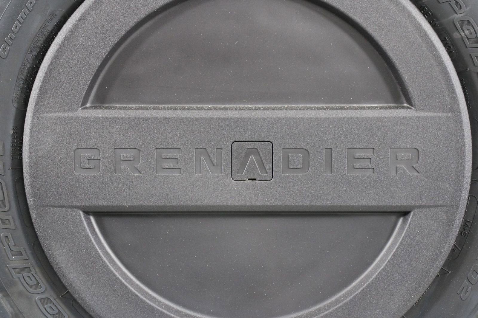 Used 2025 INEOS Grenadier Fieldmaster Edition image 19