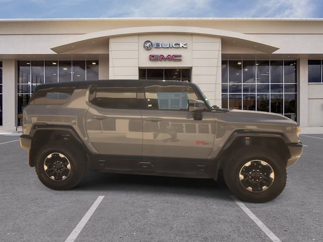 New 2025 GMC Hummer EV 3X w/ Extreme Off-Road Package image 16