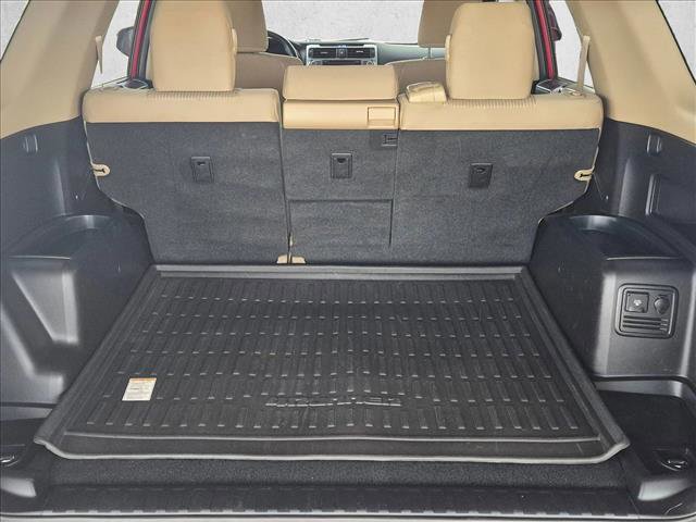 Used 2016 Toyota 4Runner SR5 image 6