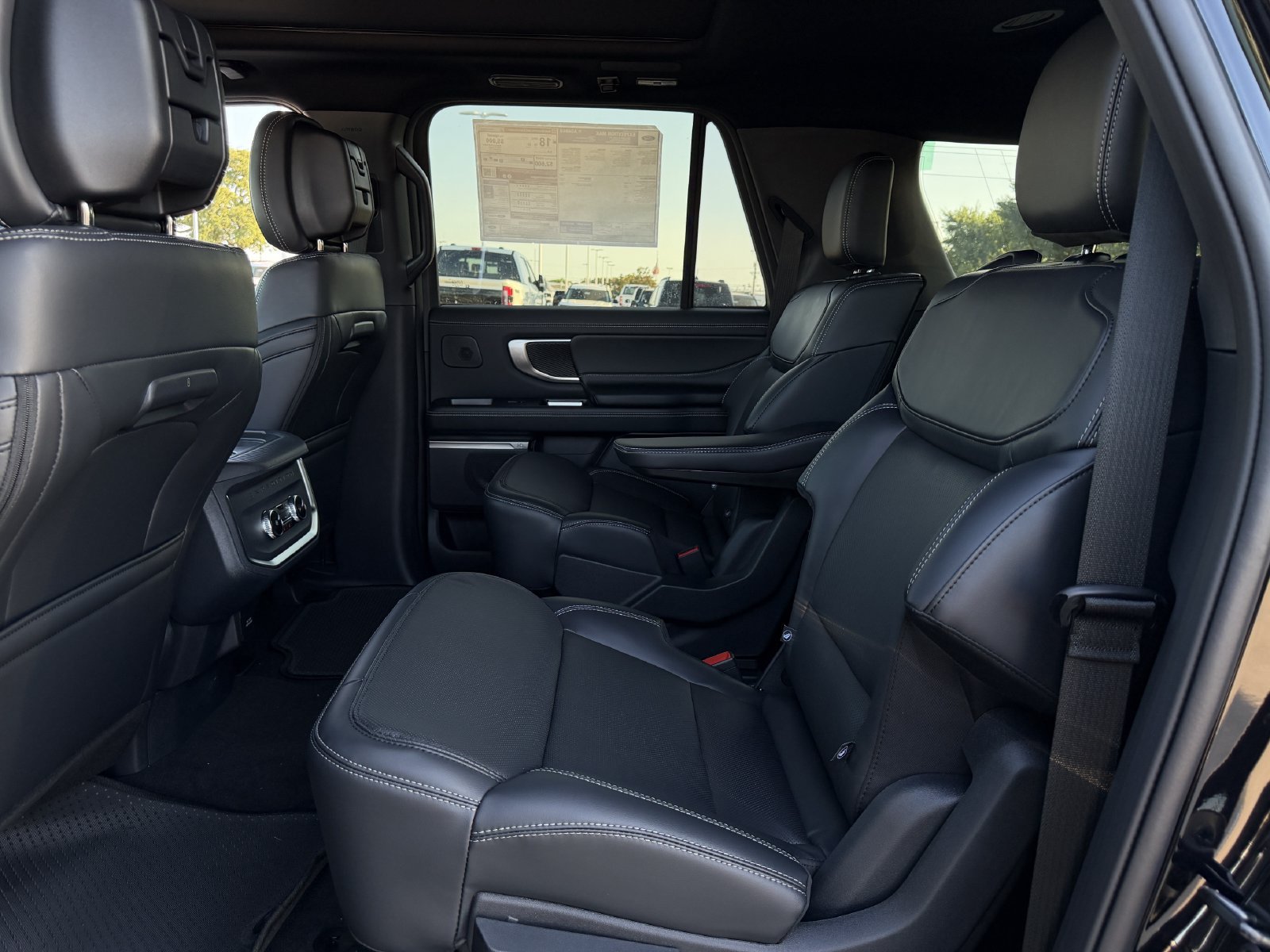 New 2027 Ford Expedition Max Platinum w/ Stealth Appearance Package RWD image 25