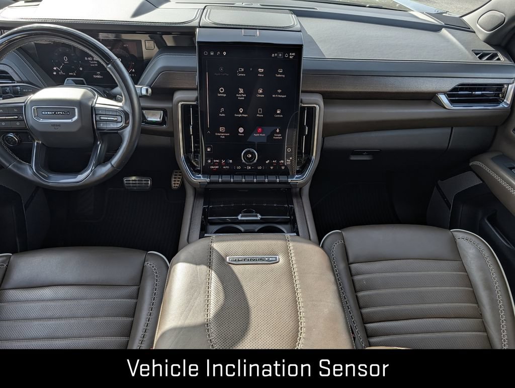 New 2025 GMC Yukon Denali Ultimate AWD/4WD image 12