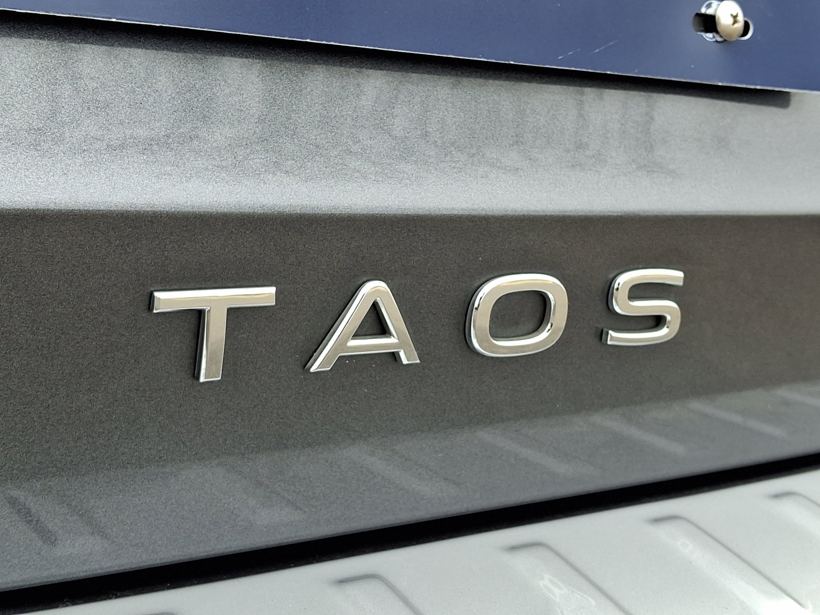Certified 2022 Volkswagen Taos S image 31