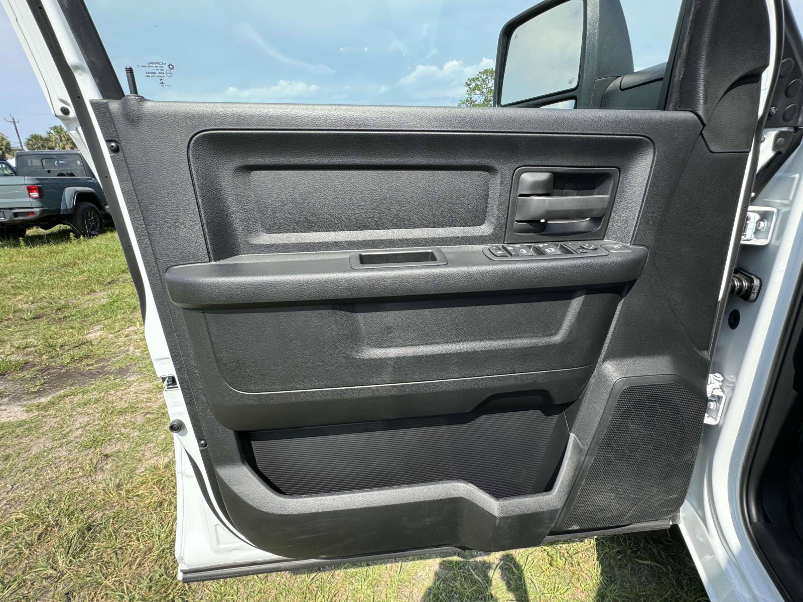 New 2024 RAM 2500 Tradesman w/ Bed Utility Group image 15