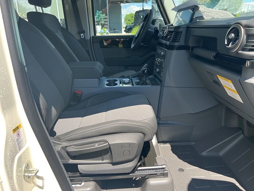 New 2024 INEOS Grenadier AWD/4WD image 19