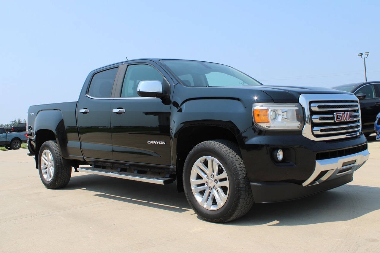 Used 2019 GMC Canyon SLT w/ Trailering Package AWD/4WD image 3