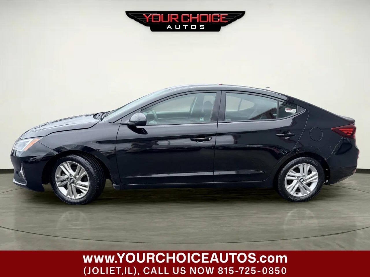 Used 2019 Hyundai Elantra SEL w/ Cargo Package FWD image 2