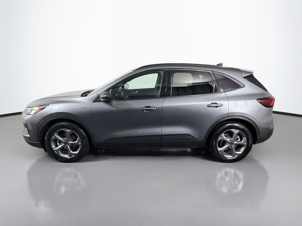 Used 2025 Ford Escape ST-Line FWD image 4