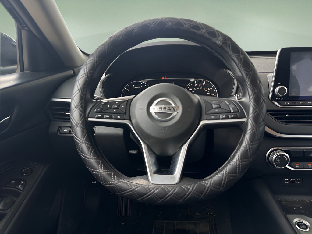 Used 2020 Nissan Altima 2.5 S FWD image 17