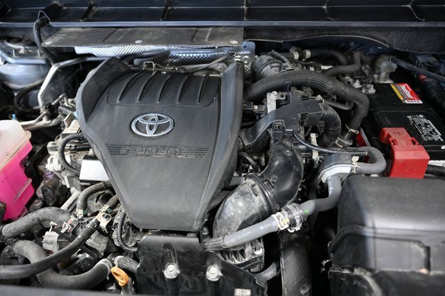 Used 2023 Toyota Highlander Limited image 34