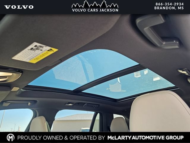 Certified 2026 Volvo XC90 B6 Plus w/ Protection Package Premier AWD/4WD image 21