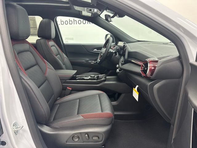 New 2027 Chevrolet Equinox RS w/ Safety and Technology Package FWD image 31
