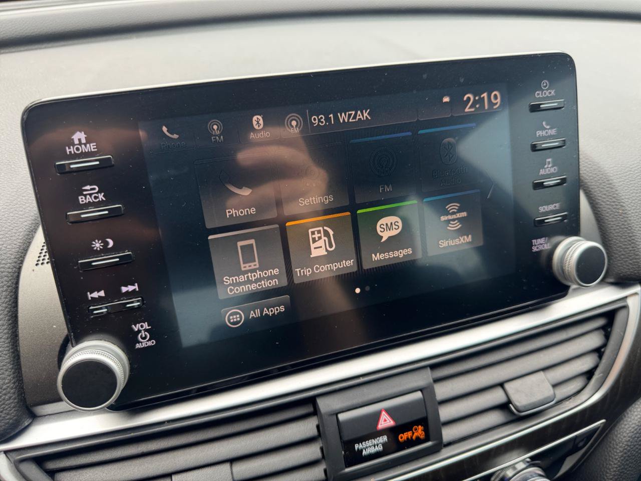 Used 2018 Honda Accord EX image 19